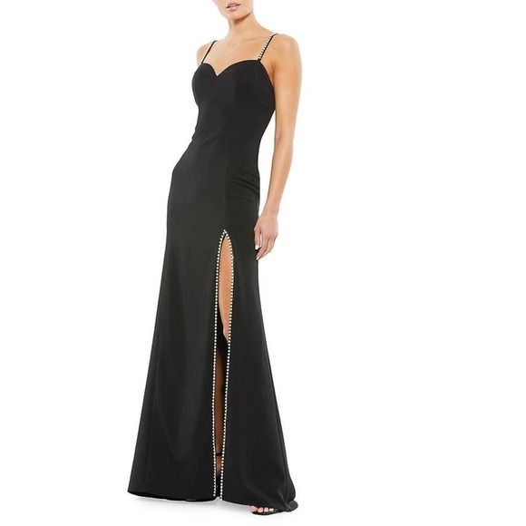 Ieena by Mac Duggal Crystal-Embellished Gown Maxi Dress Black Size10 NWOT